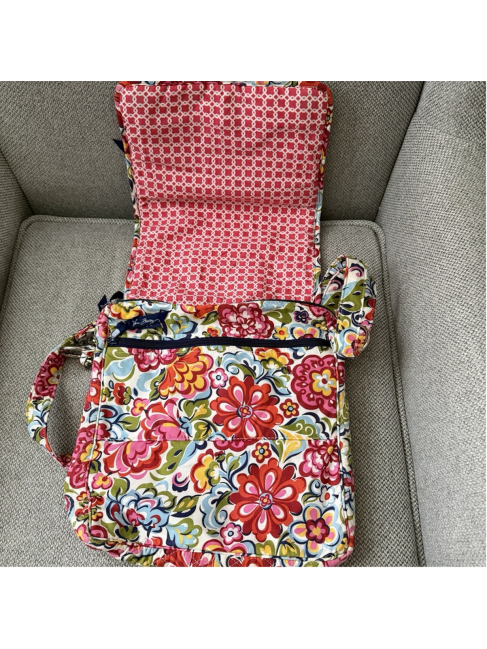 Vera Bradley Hope Garden Floral Quilted Cotton Crossbody Messenger Bag - Picture 3 of 6